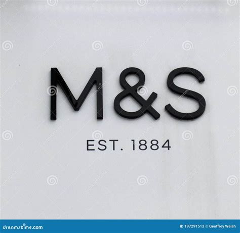 Marks & Spencer Logo UK Editorial Stock Photo - Image of sign, street ...