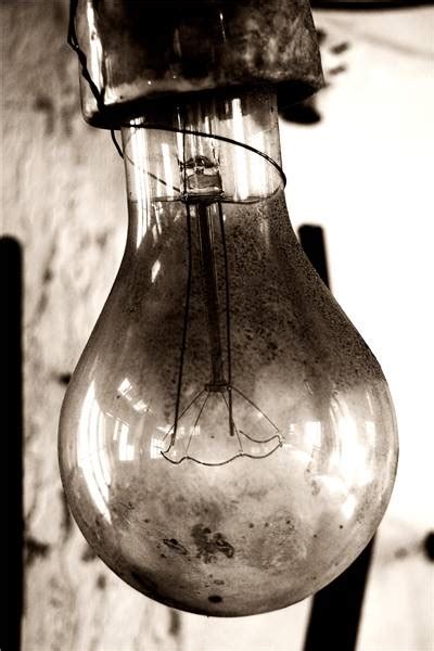 History of Electric Lighting - Invention of Electric Light