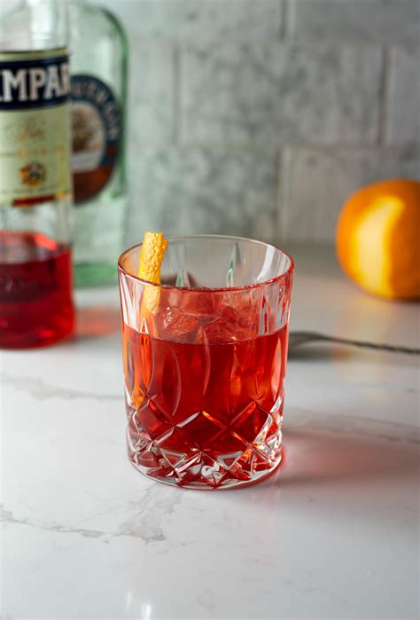 Negroni Cocktail Recipe - Kitchen Swagger