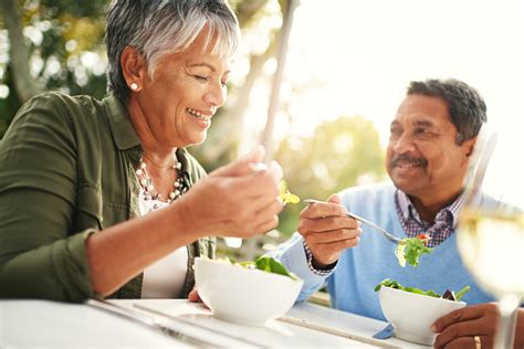 The Top 7 Brain Foods for Seniors | Assisted Living Locators