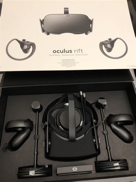 Just got my first VR headset today!! : r/oculus