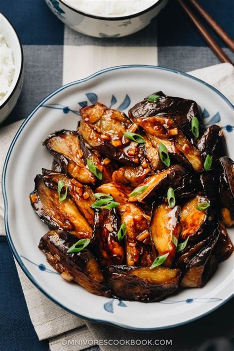 Yu Xiang Eggplant (鱼香茄子, Sichuan Eggplant Stir Fry) - Omnivore's Cookbook