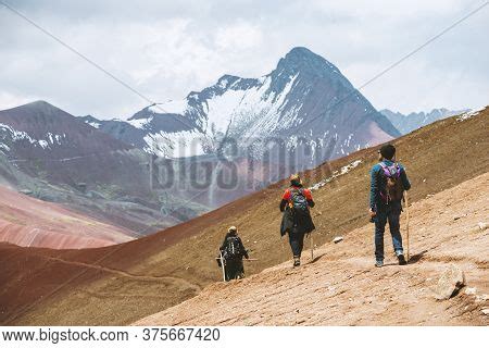 Vinicunca, Peru - Image & Photo (Free Trial) | Bigstock