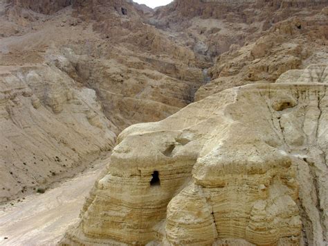 A national plan to excavate the Judean Desert caves