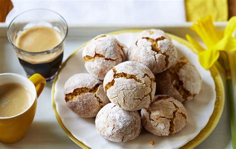 Traditional Amaretti Biscuits Recipe | The Cookaway