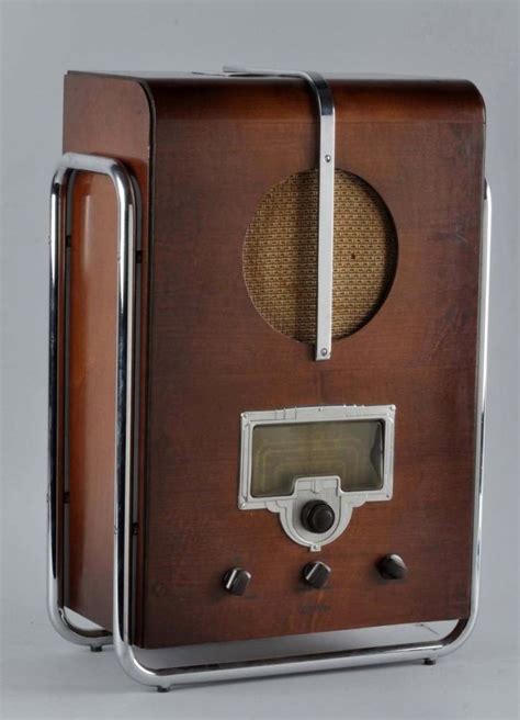 Sold at Auction: John Vassos Art Deco Radio. | Art deco, Art deco ...