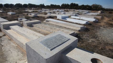 Mohamed Bouazizi: Was the Arab Spring worth dying for? | Human Rights ...