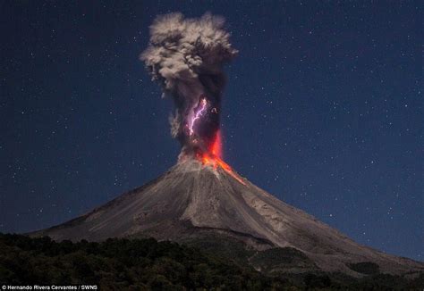 Colima Volcano. Mexico | Volcanes, Colima, Fotografia