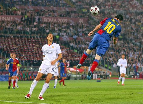 BARCA FANS: Messi goal vs manchester united 2009