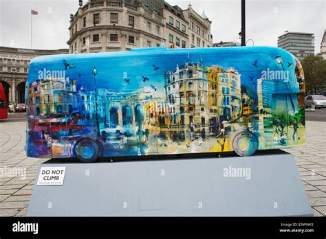 Bus art sculpture London - 2014 Year of the Bus Sculpture Trails ...