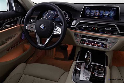 2016 BMW 750Li Interior 58