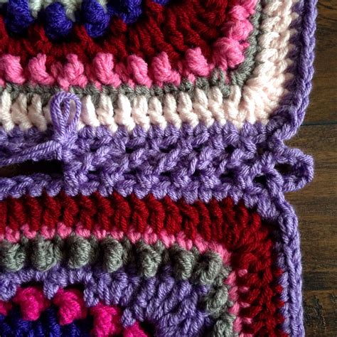 Continuous Flat Braid Join Tutorial | Joining crochet squares, Crochet edging, Crochet