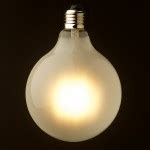 8 Watt Dimmable LED E27 125 Round Pearl Bulb