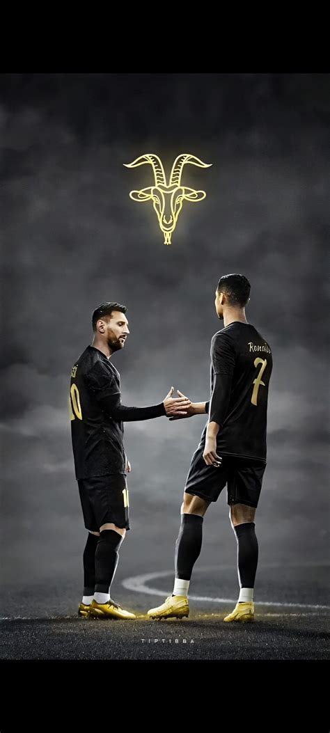 Cristiano Ronaldo Vs Lionel Messi 2022 Wallpaper