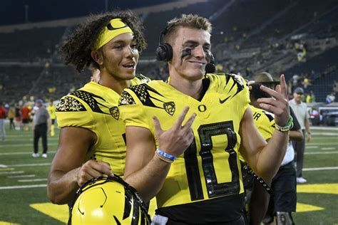 Bo Nix's rebound helps No. 15 Ducks get back on track - The San Diego ...