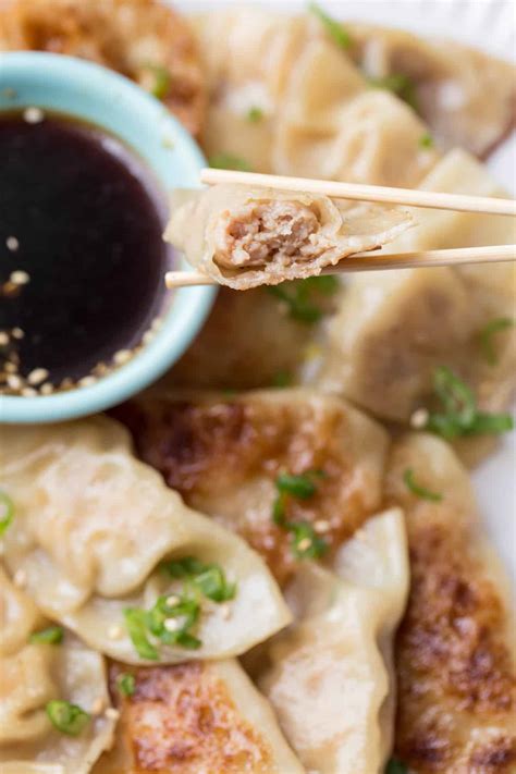 Chicken Gyoza Recipe (Dumplings) VIDEO - Valentina's Corner