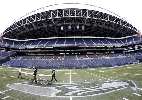 What makes Seahawks' CenturyLink Field the most raucous stadium in the ...