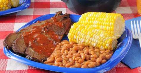 Build A BBQ Plate And We'll Reveal Which State You Should Live In