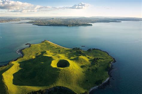 The fire beneath us | New Zealand Geographic