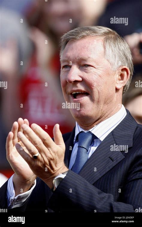 SIR ALEX FERGUSON MANCHESTER UNITED FC MANAGER OLD TRAFFORD MANCHESTER ...