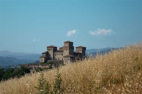 Castle of Torrechiara in Italy · Free Stock Photo