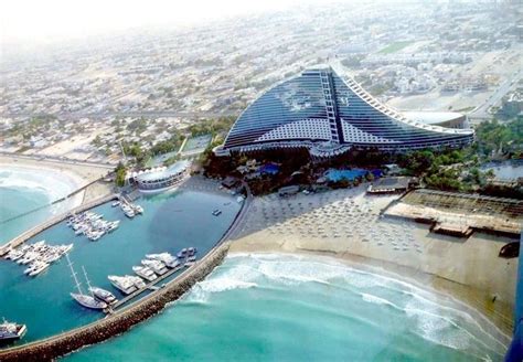 Jumeirah Beach, Dubai | Paysages du monde, Dubai, Ville touristique