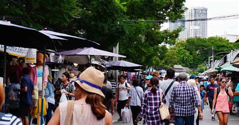 Chatuchak Market | Exceptional ALIEN