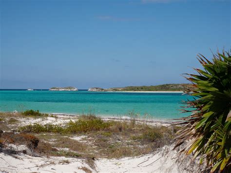 Pin by Villa Isoela luxury rental in on San Salvador Island Bahamas | San salvador island, San ...