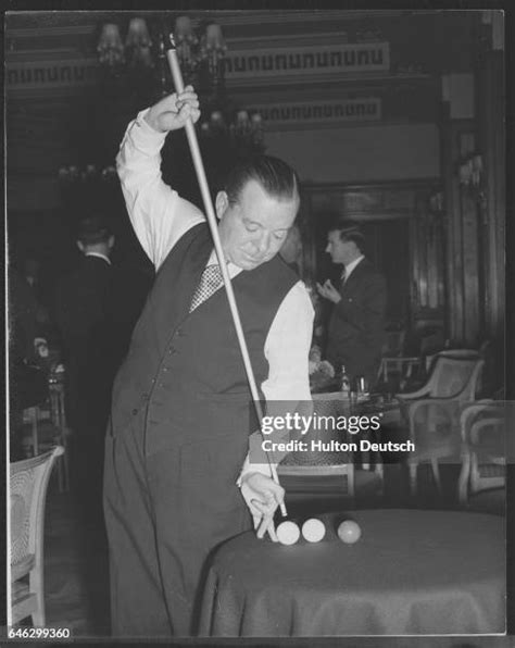 Joe Davis Snooker Player Photos and Premium High Res Pictures - Getty Images