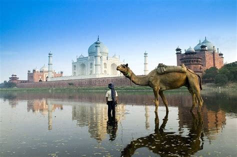 Magnificent Taj Mahal Tour With Boat Ride in River Yamuna