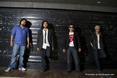 The Local Train band live at Hard Rock Cafe, DLF Place, Saket > 10pm ...