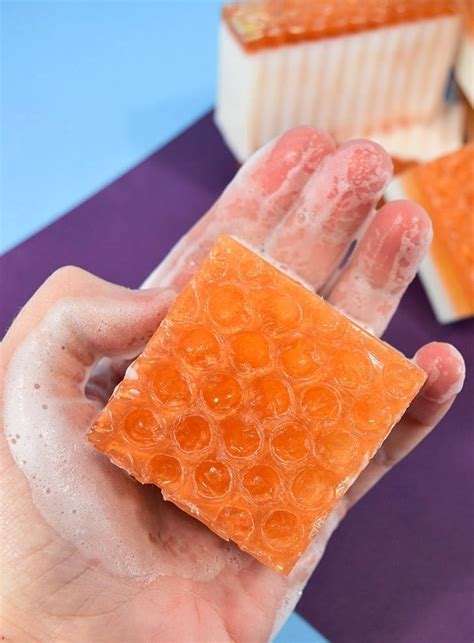 DIY Honeycomb Soap with Milk and Honey ⋆ Dream a Little Bigger