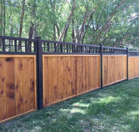 70+ Simple Cheap DIY Privacy Fence Design Ideas - Page 66 of 71