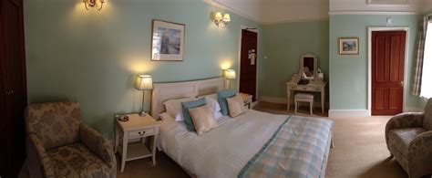 Bedroom 1 at Castle Hotel in Bishops Castle Shropshire - The Castle Hotel