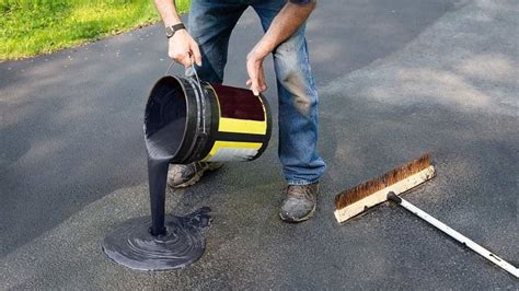 Diy Asphalt Driveway Resurfacing : Repave Your Driveway For Instant ...