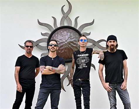 Godsmack share 'Surrender,' the band's first new music in four years - Metal Edge Magazine