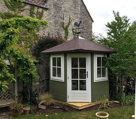 Small corner summerhouse, painted with double glazed door & windows and decorati… | Corner ...