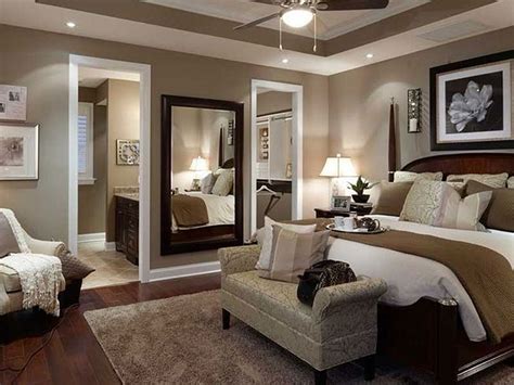 Best Cozy Winter Retreat Ideas for Master Bedroom - Signature Design ...