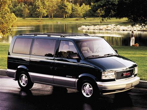 Car in pictures – car photo gallery » GMC Safari 2005 Photo 03