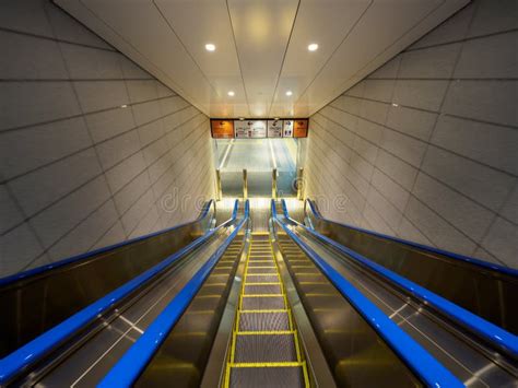 Escalator in Japan editorial photo. Image of night, stairs - 122859336