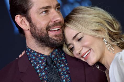 John Krasinski's Relationship With Emily Blunt Mimic's 'The Office' Jim ...