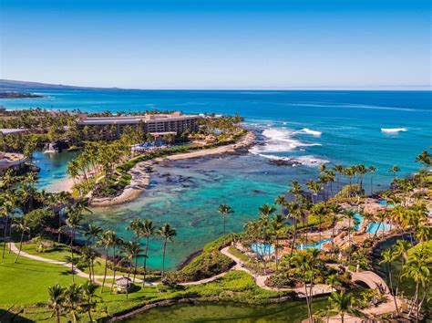 12 Big Island Hotels That Showcase the Best Hawaiian Beaches