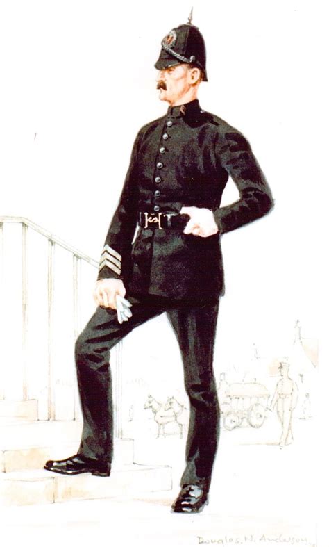 A sergeant of the old Royal Irish Constabulary. | Irish police, Irish police officer, Police ...