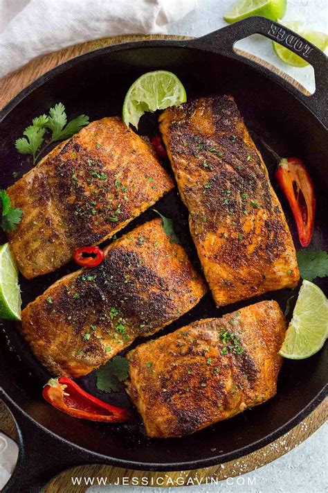 Blackened Salmon | Yemek Tarifi | Yiyecek fikirleri, Balık tarifleri, Balık