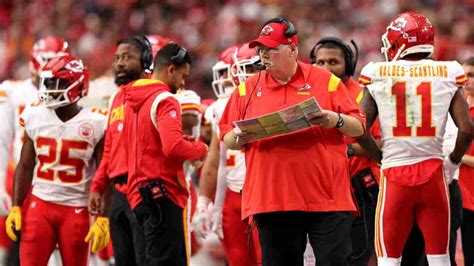 2 Chiefs Assistants Named as 'NFL Coaches to Watch'