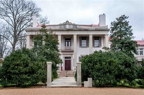 Belle Meade Plantation in Nashville TN: Horses, History, Wine