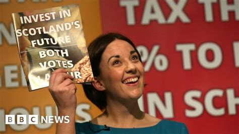 Holyrood 2016: Scottish Labour manifesto pledges 'return to party's roots' - BBC News