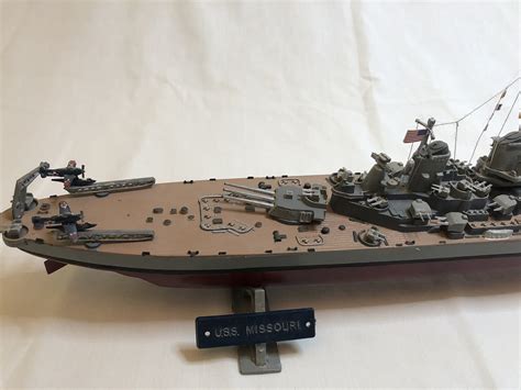 USS Missouri Battleship -- Plastic Model Military Ship Kit -- 1/535 ...