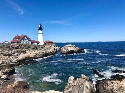 The Best Lighthouses to Visit Near Portland, Maine