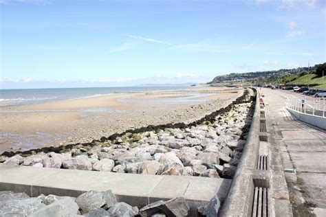 Beach and sea wall at Colwyn Bay © Jeff Buck :: Geograph Britain and Ireland